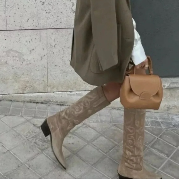 NEW! Zara Sand Beige Suede Leather Embroidered Cowboy Boots Size 11 - Picture 5 of 9